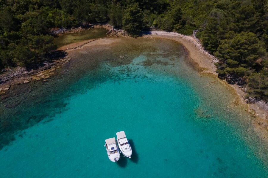 Zadar: Boat tour Half day -Private - Swimming and snorkeling in Ugljan’s bays