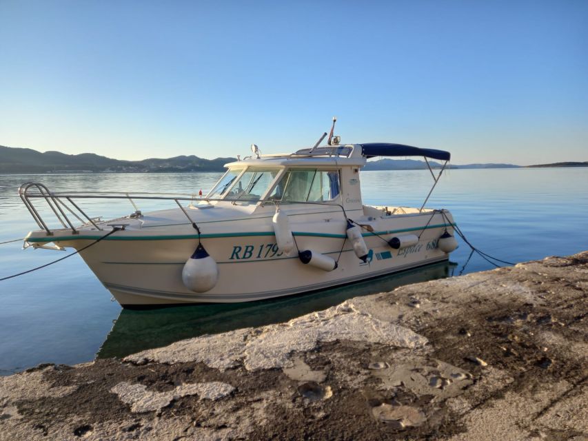 Zadar: Boat tour Half day -Private - Ošljak, a tiny island with time to look around