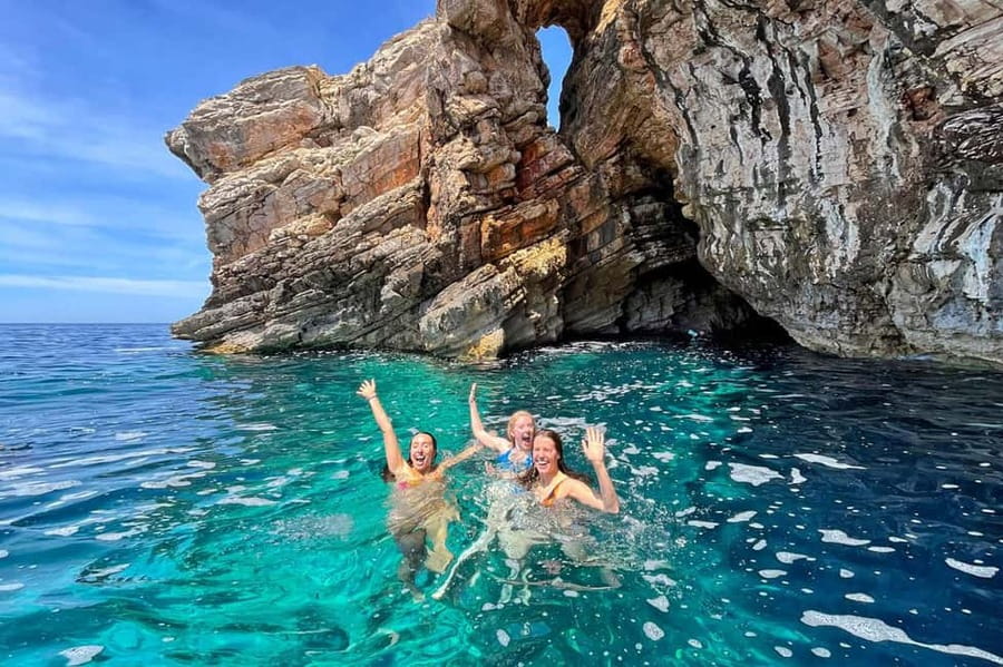 Zadar: Dugi Otok Island Discovery Day Trip with Snorkeling - Veli Rat Lighthouse and Punta Bjanka