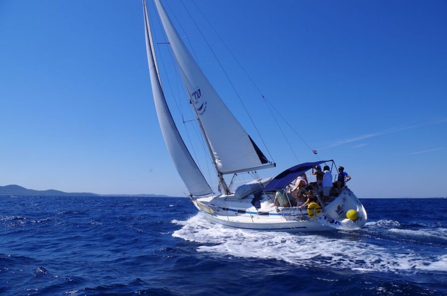 Zadar: Full-Day Sailing Trip to Kornati - The long cruise toward Kornati