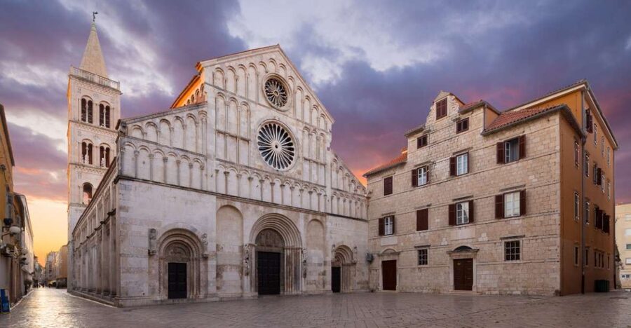 Zadar: Guided Old Town History Walking Tour - Is $28 a fair price for one hour?