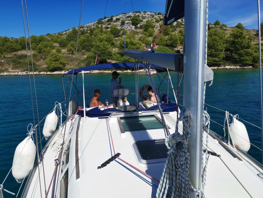 Zadar Half Day Sailing Trip - The short transfer and the approach to Preko