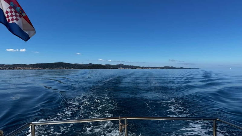 Zadar: Half-day trip wooden boat with drinks - ALL INCLUSIVE - Ošljak slows the pace