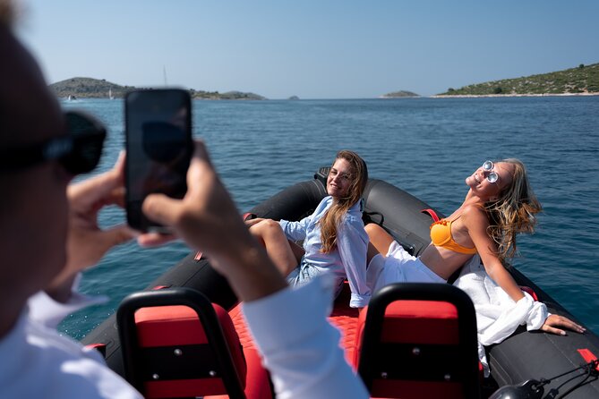 Zadar: Island Luxury Speedboat Tour with Snorkeling - What the speedboat adds to the day