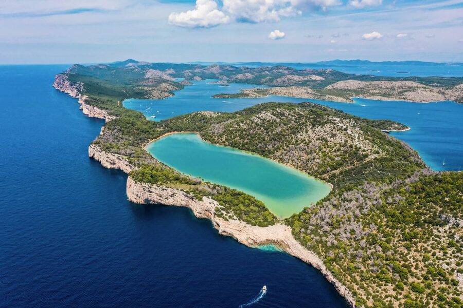 Zadar: Kornati and Telašćica Full-Day Boat Trip with Lunch - Leaving Zadar for the Kornati Islands