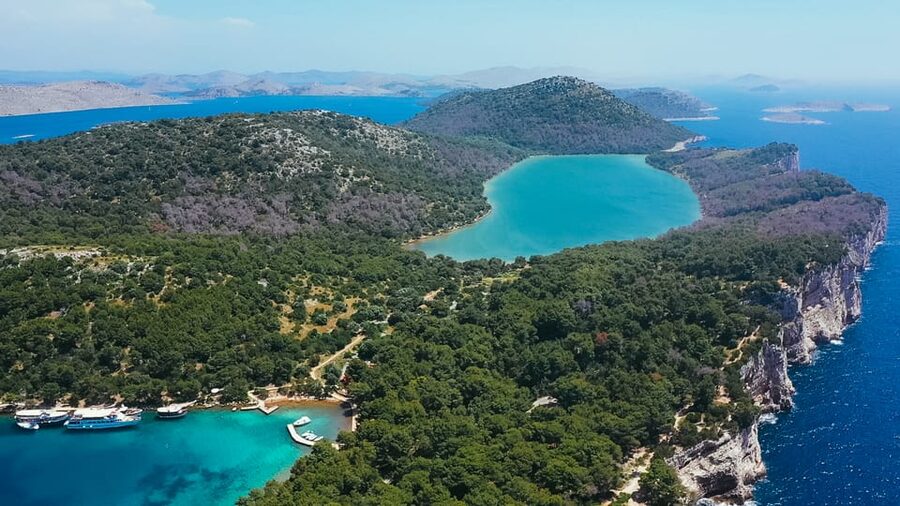 Zadar: Kornati Boat Trip with Lunch and Swim Stops - Small details that improve the day