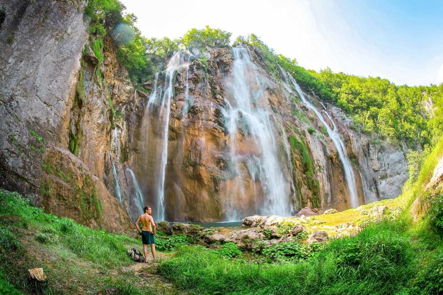 Zadar: Plitvice Lakes Full-Day Guided Tour with a Boat Ride - Is This Better Than Visiting Independently?