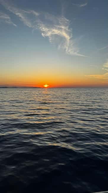 Zadar: Sunset boat tour with champagne - Is the $20 price good value?