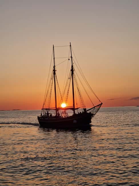 Zadar: Sunset Cruise on Traditional Boat with Wine - Why this Zadar sunset cruise works so well