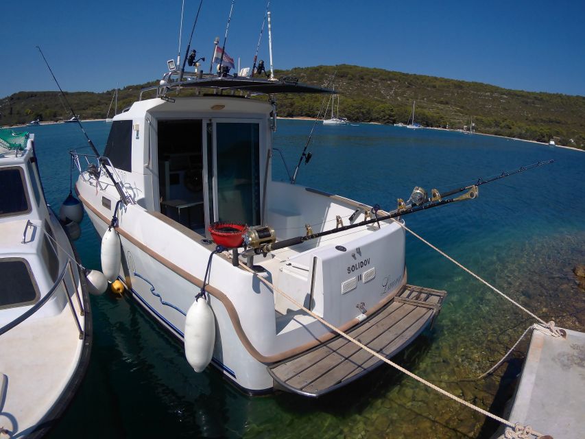 Zadar: Sunset Fishing Half-Day Guided Boat Trip - A captain who keeps the trip personal