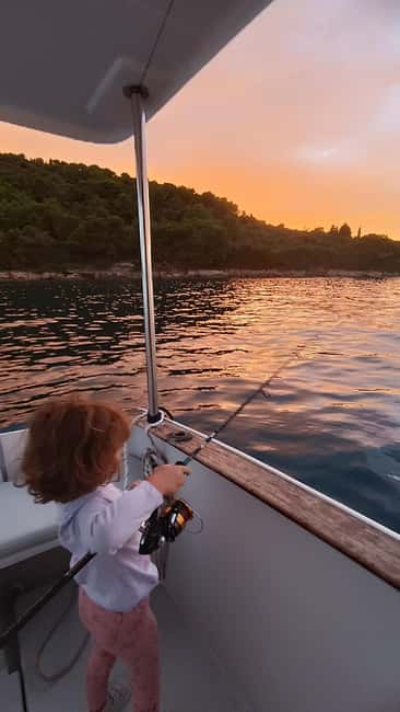 Zadar: Sunset Fishing Half-Day Guided Boat Trip - What the $471 price really means