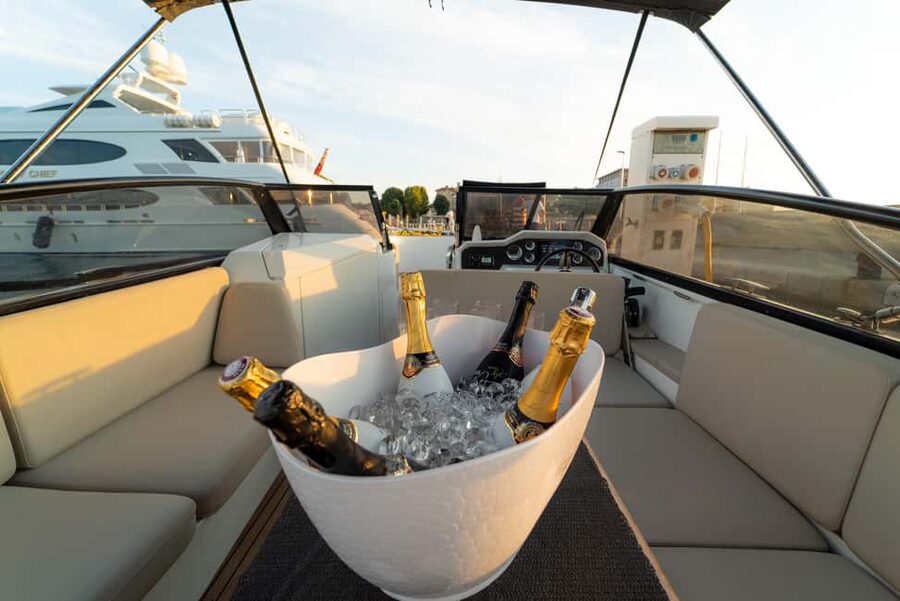 Zadar: Sunset & Nighttime Cruise with Sparkling Wine - Key details before you book