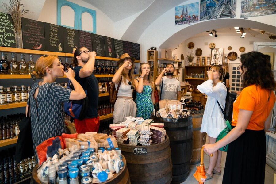 Zagreb: Food Tour with Tastings - Five food stops and what the price includes