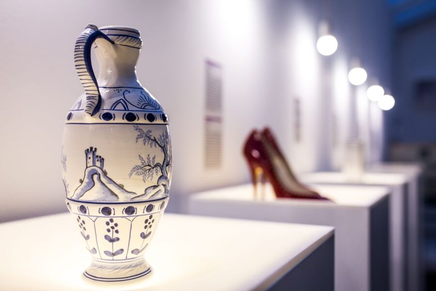 Zagreb: Skip-the-Ticket-Line Museum of Broken Relationships - The first rooms: ordinary objects with surprising weight