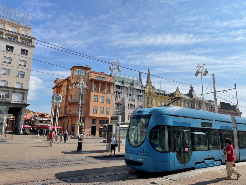 Zagreb: Small Group Walking Tour City Center and WW2 Tunnels - Lotrščak Tower and the closed funicular