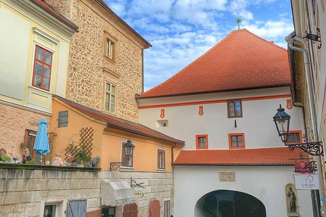 Zagreb Unveiled: Private walking tour with a local guide - The funicular and Upper Town arrival